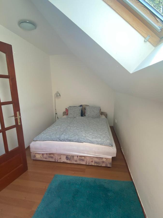 Szalma Vendégház Mogyorosbanya Extérieur photo